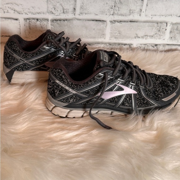 Brooks Womens Adrenaline GTS 17 Airplus Foam Gray Running Shoes Sneakers 7 - Picture 4 of 9
